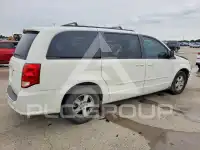 2013 Dodge CARAVAN фото