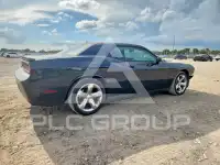 2013 Dodge CHALLENGER photo