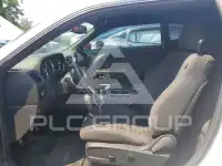 2013 Dodge CHALLENGER фото