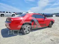 2013 Dodge CHALLENGER photo