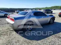 2013 Dodge CHALLENGER фото