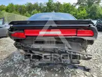 2013 Dodge CHALLENGER фото