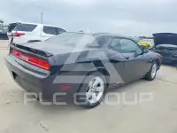 2013 Dodge CHALLENGER фото