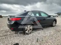 2013 Acura ILX photo