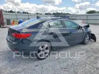 2013 Acura ILX photo