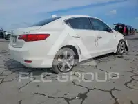2013 Acura ILX photo