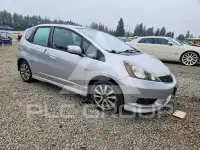 2013 Honda FIT photo