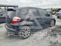 2013 Honda FIT photo