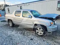 2013 Honda RIDGELINE photo