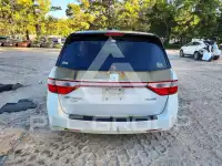 2013 Honda ODYSSEY photo