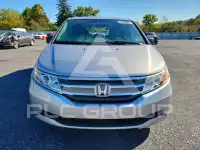 2013 Honda ODYSSEY фото