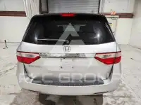 2013 Honda ODYSSEY фото