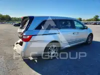 2013 Honda ODYSSEY фото