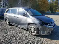 2013 Honda ODYSSEY фото