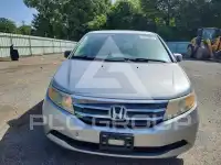 2013 Honda ODYSSEY фото