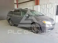 2013 Honda ODYSSEY photo