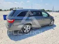 2013 Honda ODYSSEY фото