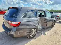2013 Honda ODYSSEY фото