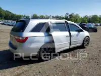 2013 Honda ODYSSEY фото