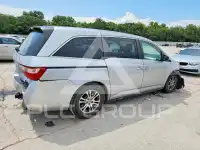 2013 Honda ODYSSEY photo