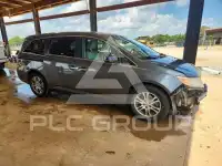 2013 Honda ODYSSEY фото