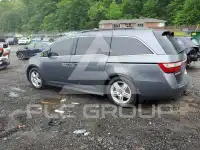 2013 Honda ODYSSEY фото