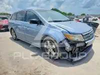 2013 Honda ODYSSEY фото