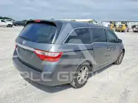 2013 Honda ODYSSEY фото