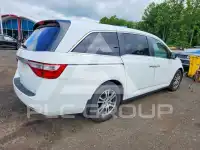 2013 Honda ODYSSEY фото