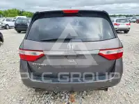 2013 Honda ODYSSEY фото