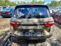 2013 Honda ODYSSEY фото