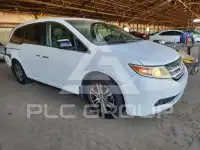 2013 Honda ODYSSEY фото