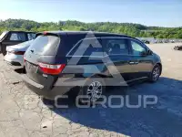 2013 Honda ODYSSEY фото
