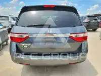 2013 Honda ODYSSEY фото