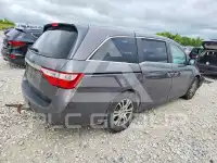 2013 Honda ODYSSEY фото