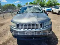 2013 Jeep COMPASS photo