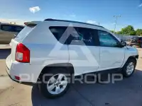 2013 Jeep COMPASS photo