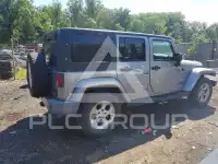 2013 Jeep WRANGLER фото