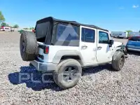 2013 Jeep WRANGLER фото