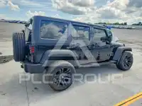 2013 Jeep WRANGLER фото