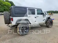 2013 Jeep WRANGLER фото