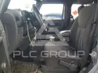 2013 Jeep WRANGLER фото