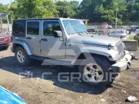 2013 Jeep WRANGLER фото