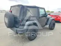 2013 Jeep WRANGLER фото