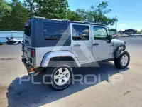 2013 Jeep WRANGLER фото