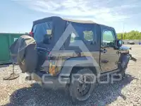 2013 Jeep WRANGLER фото