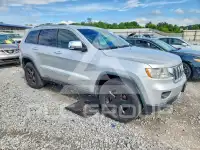 2013 Jeep CHEROKEE photo