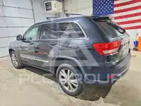2013 Jeep CHEROKEE фото