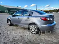 2013 Mazda 3 photo