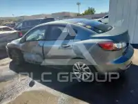2013 Mazda 3 photo
